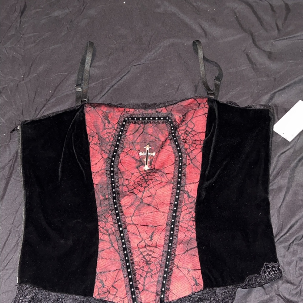 Spirit Halloween vamp corset with black and red fabric
